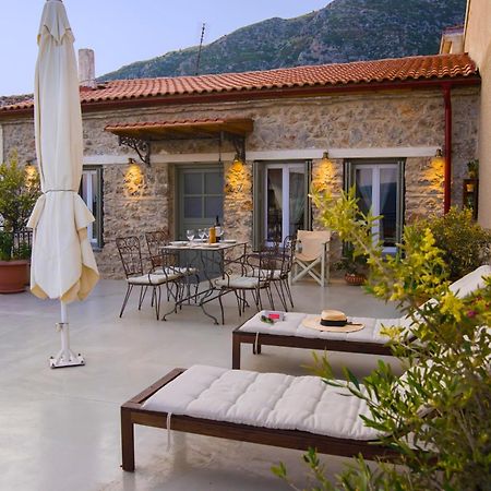 Guesthouse Simou With View 3 Bedrooms Arachova Exterior foto