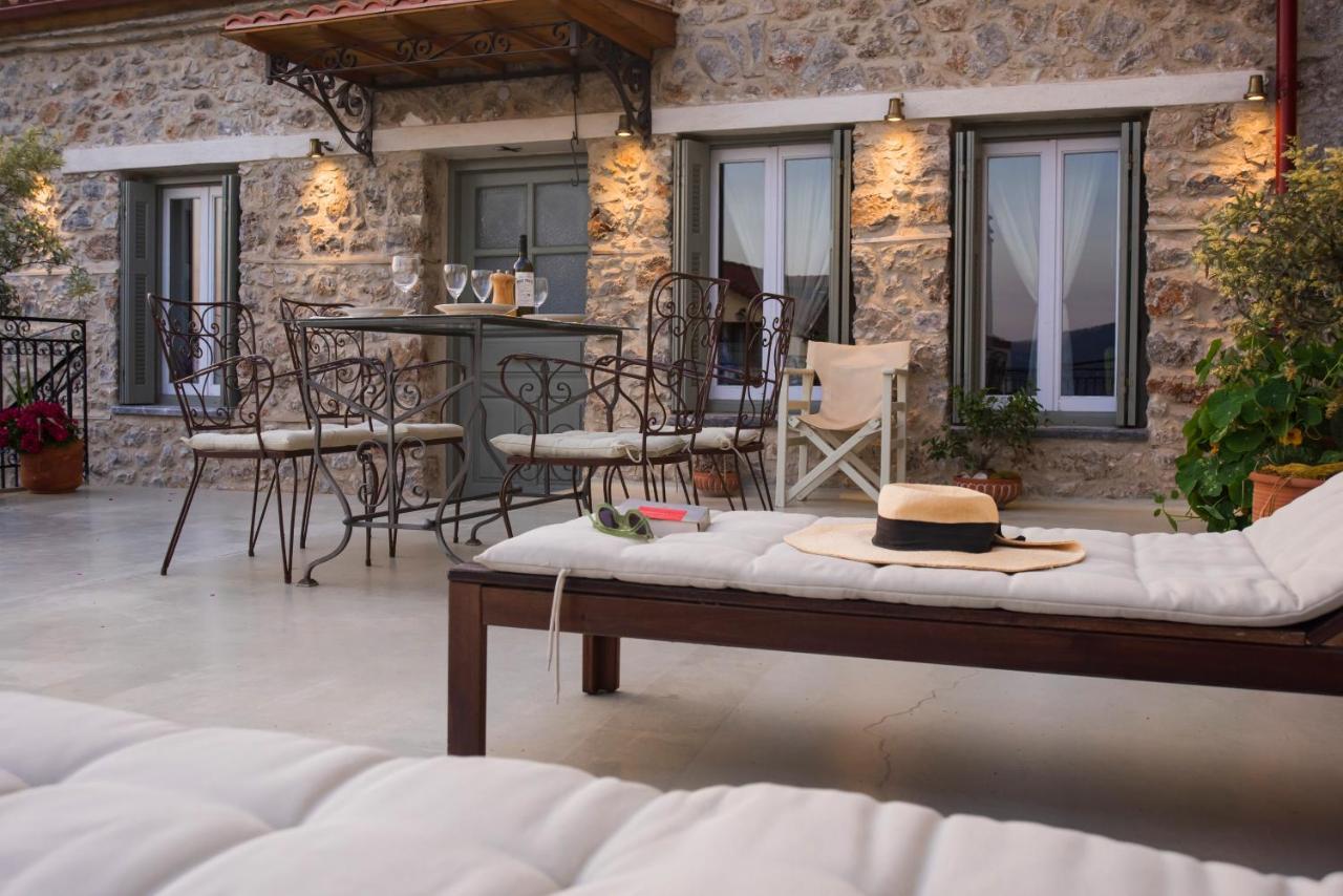 Guesthouse Simou With View 3 Bedrooms Arachova Exterior foto
